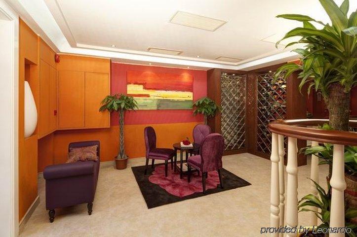 Ole London Hotel Macau Exterior photo